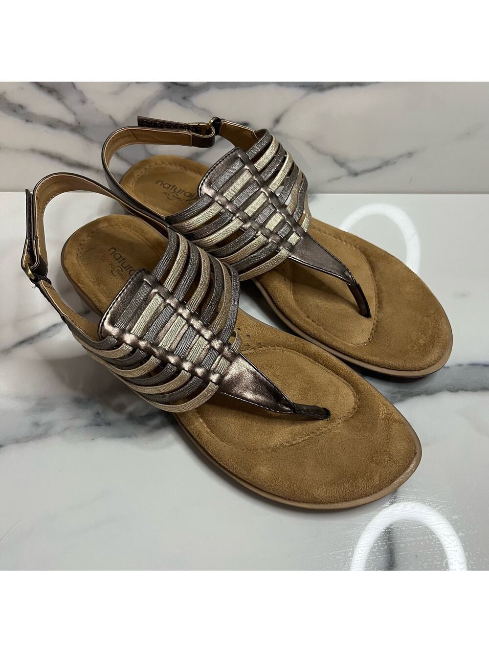 Natural Soul Naturalizer Wmn Metallic Strappy Thong Comfort Jette Sandals Sz 7.5